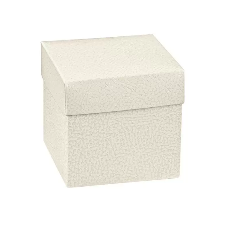 Karbis kaheosaline ruudukujuline pelle