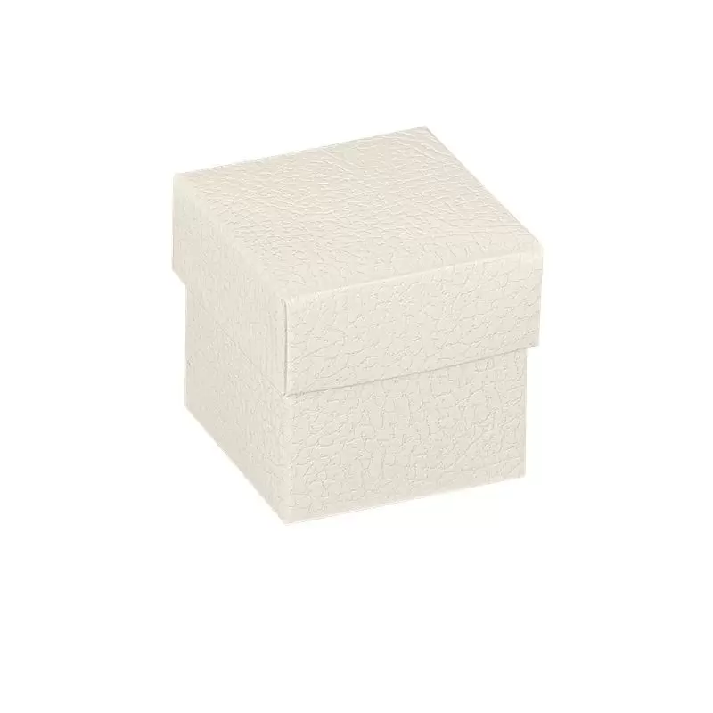 Karbis kaheosaline ruudukujuline pelle