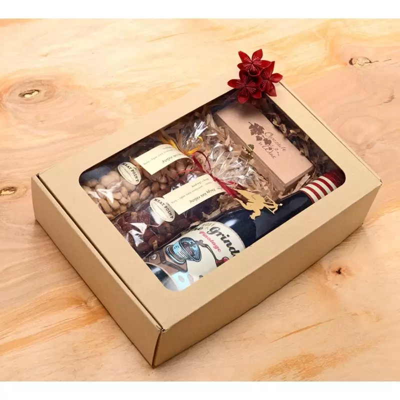 Kast MS pruun läbipaistva aknaga